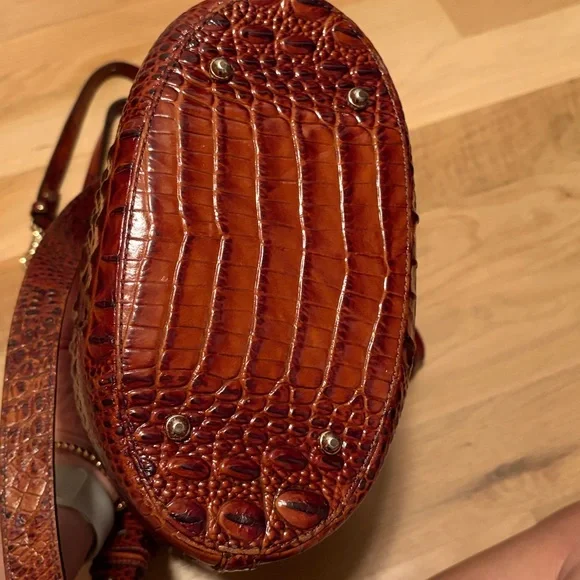 Brahmin Crossbody - Picture 4 of 12